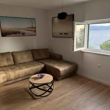 Kuman Apartamento Omiš